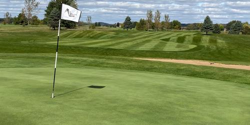Getting To Know: Trempealeau Mountain Golf Club