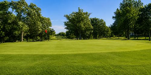 Mahnomen Country Club