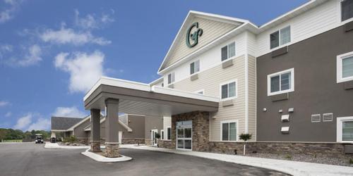 Little Crow Resort golf package